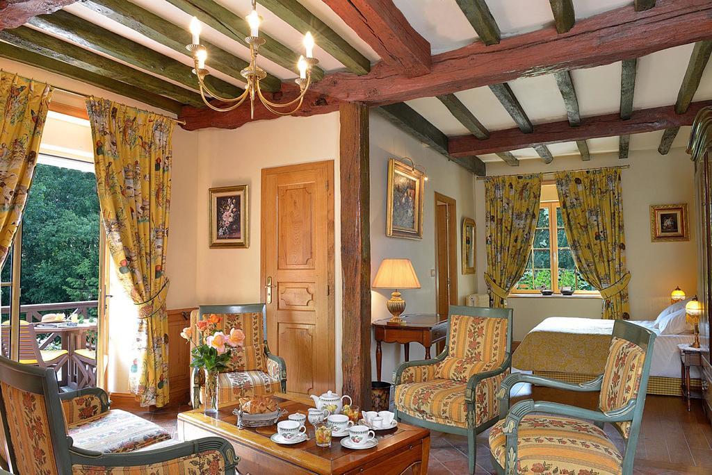 Hostellerie De La Motte Jean Сен-Кулом Экстерьер фото